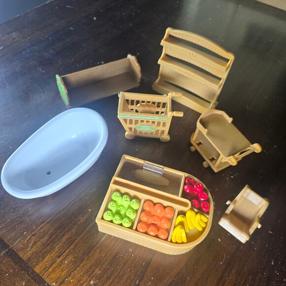 Calico Critters EPOCH Sylvanian Families Red Roof Country Home LOTS of Furniture - Picture 13 of 13